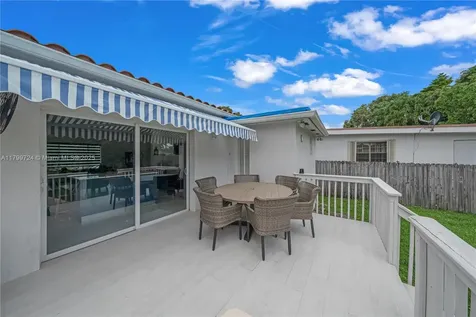 2959 SW 18th Street Miami FL 33145