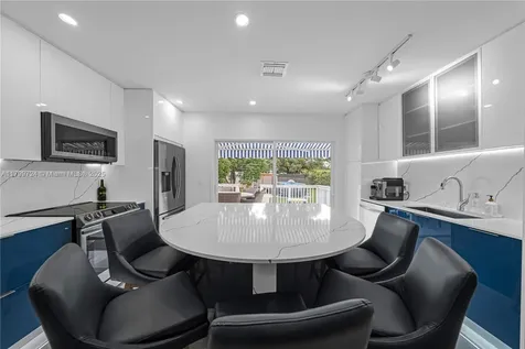 2959 SW 18th Street Miami FL 33145