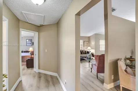 1930 W Oak Knoll Circle Davie FL 33324
