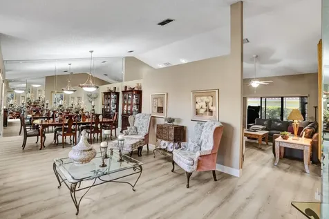 1930 W Oak Knoll Circle Davie FL 33324