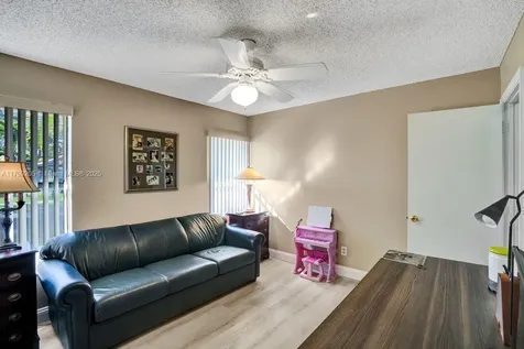 1930 W Oak Knoll Circle Davie FL 33324