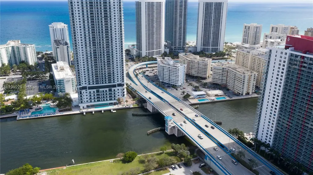 4010 S Ocean Drive Hollywood FL 33019