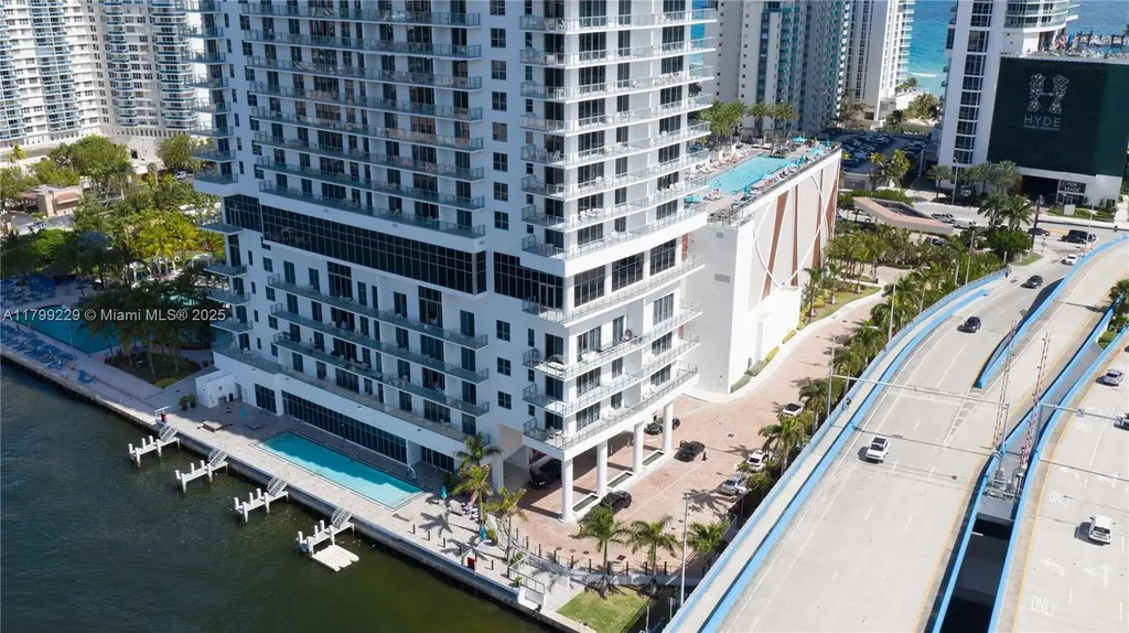 4010 S Ocean Drive Hollywood FL 33019