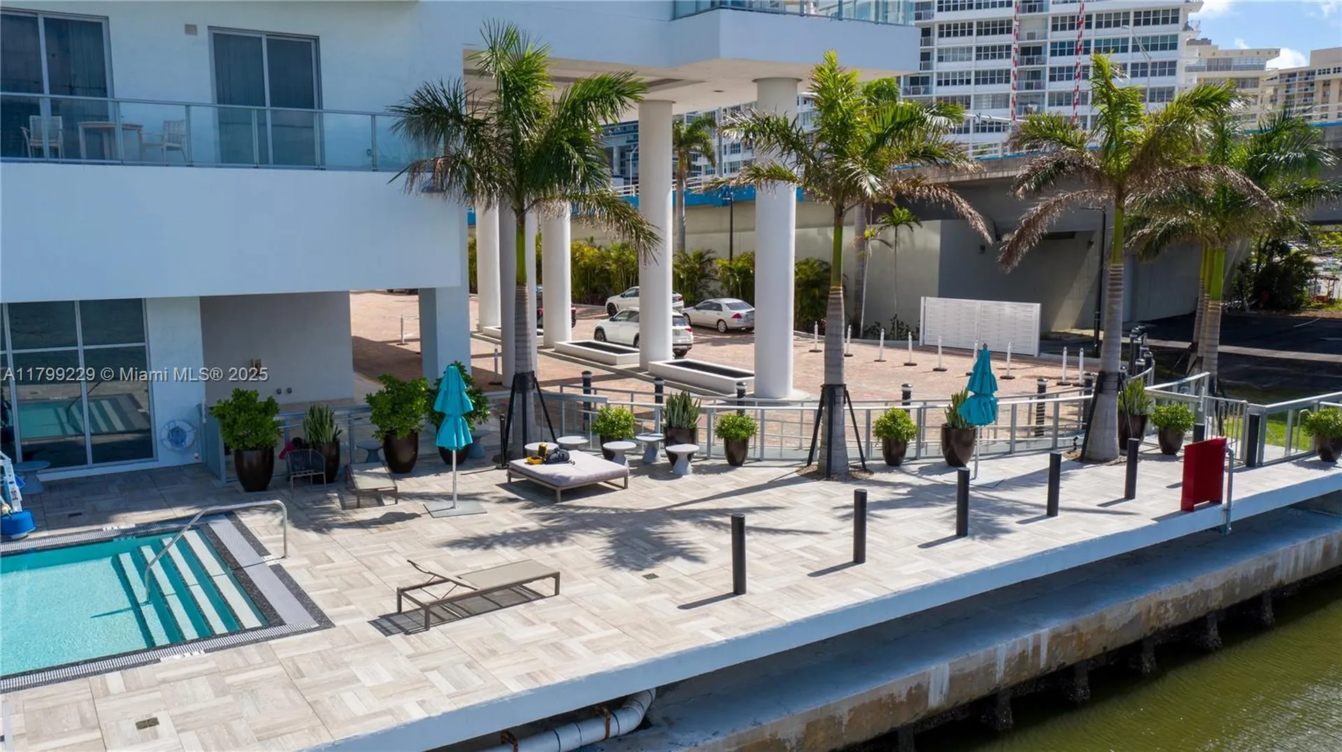 4010 S Ocean Drive Hollywood FL 33019