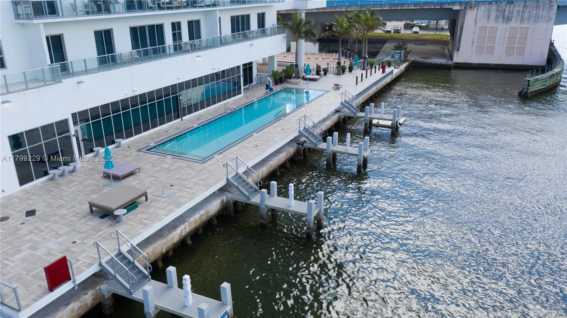 4010 S Ocean Drive Hollywood FL 33019