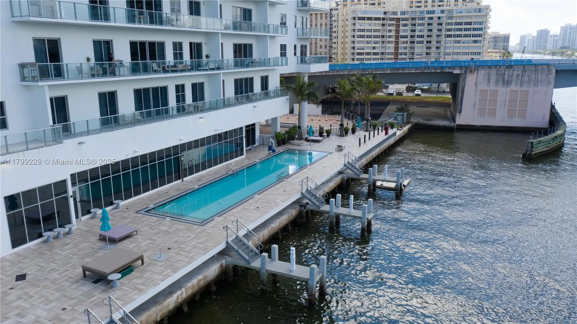 4010 S Ocean Drive Hollywood FL 33019