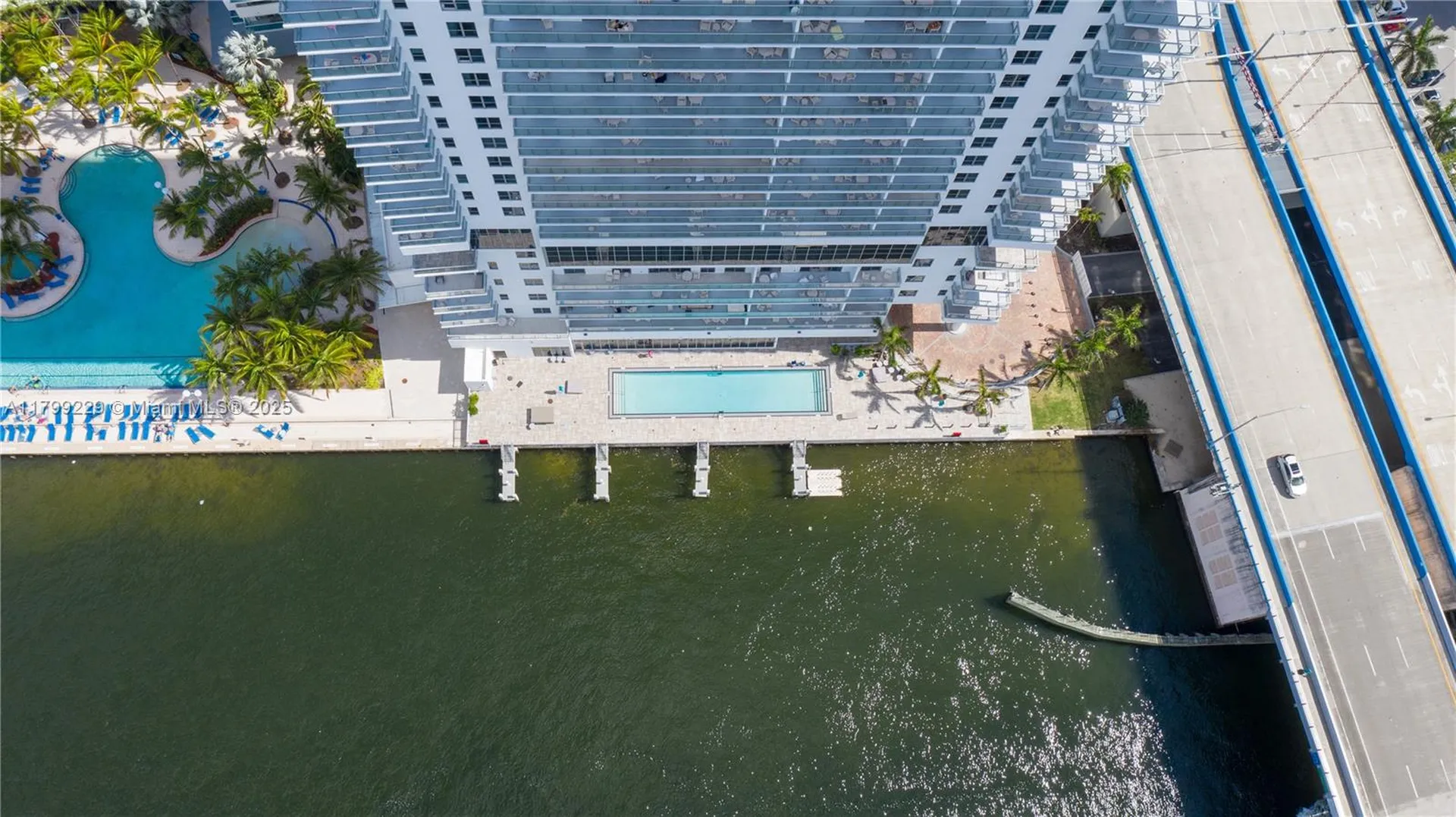 4010 S Ocean Drive Hollywood FL 33019