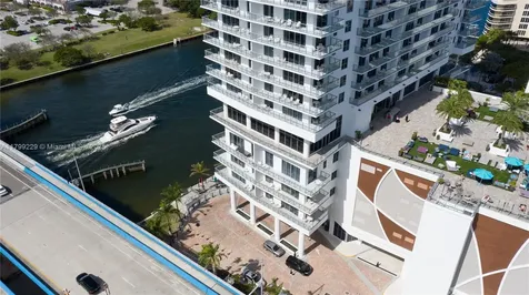4010 S Ocean Drive Hollywood FL 33019