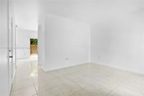 4139 NE 26th Street Homestead FL 33033