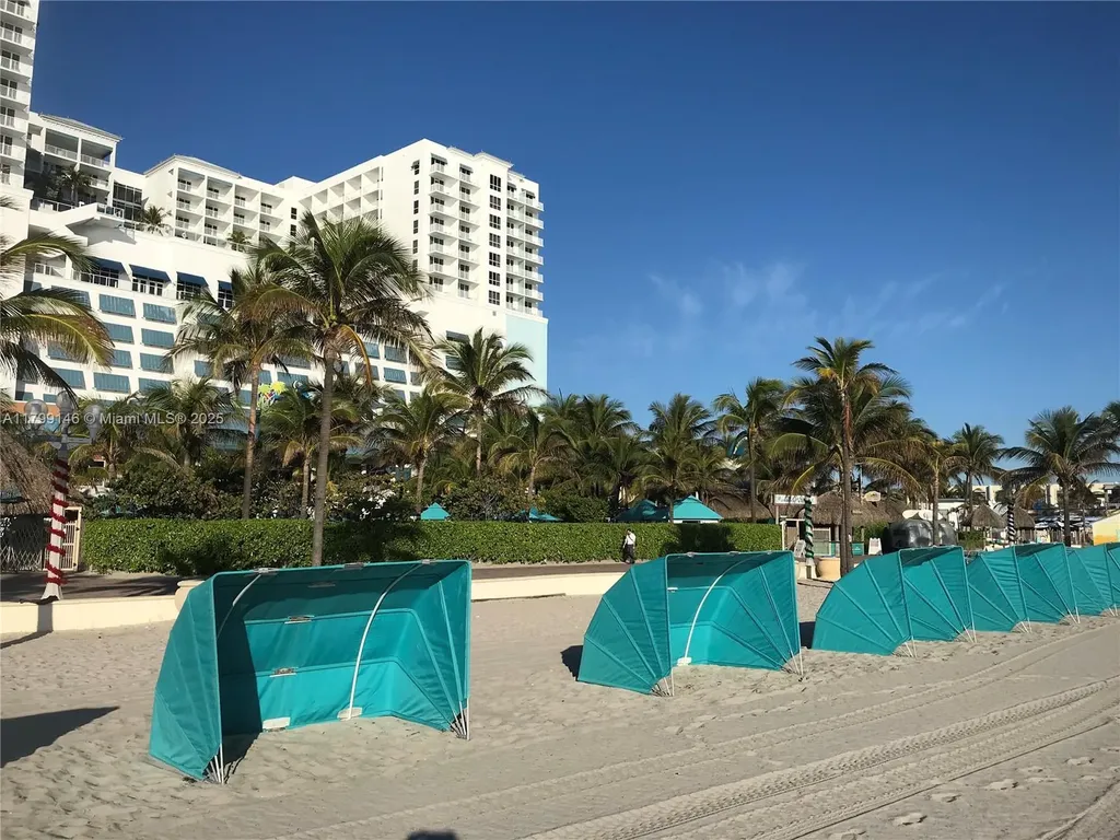 1700 Pierce Street Hollywood FL 33020