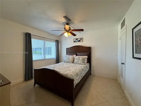 1700 Pierce Street Hollywood FL 33020