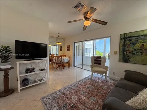 1700 Pierce Street Hollywood FL 33020