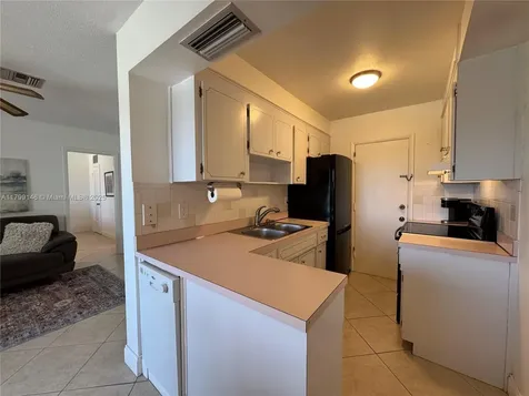 1700 Pierce Street Hollywood FL 33020