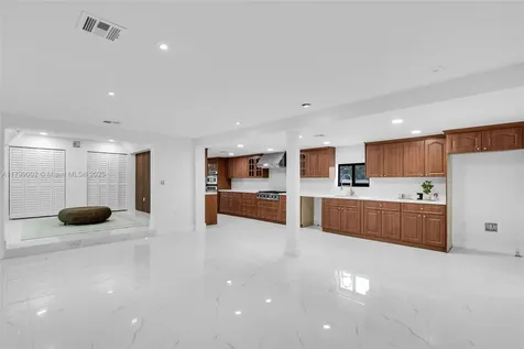 6631 SW 25th Street Miramar FL 33023