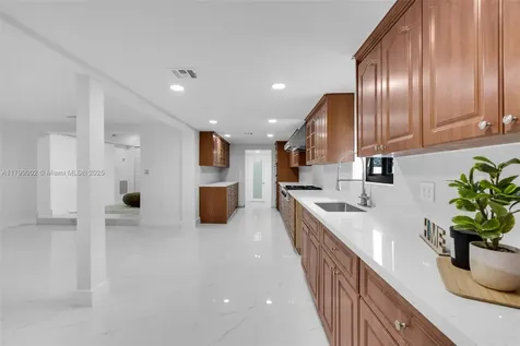 6631 SW 25th Street Miramar FL 33023
