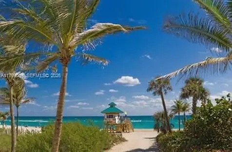 16204 NE 18th Court North Miami Beach FL 33162