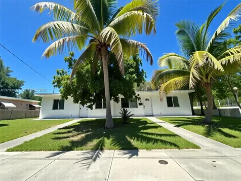 16204 NE 18th Court North Miami Beach FL 33162