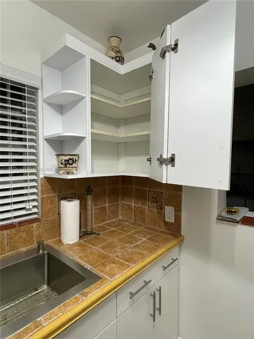 63 NW 51st Avenue Miami FL 33126