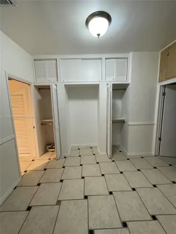 63 NW 51st Avenue Miami FL 33126