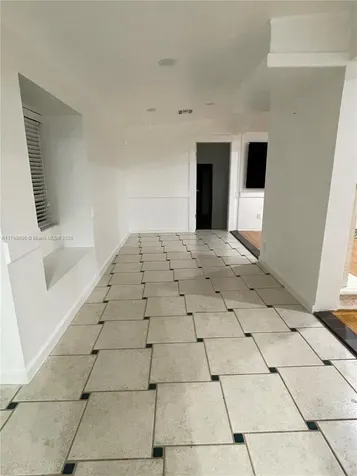 63 NW 51st Avenue Miami FL 33126