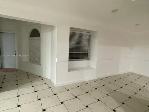 63 NW 51st Avenue Miami FL 33126