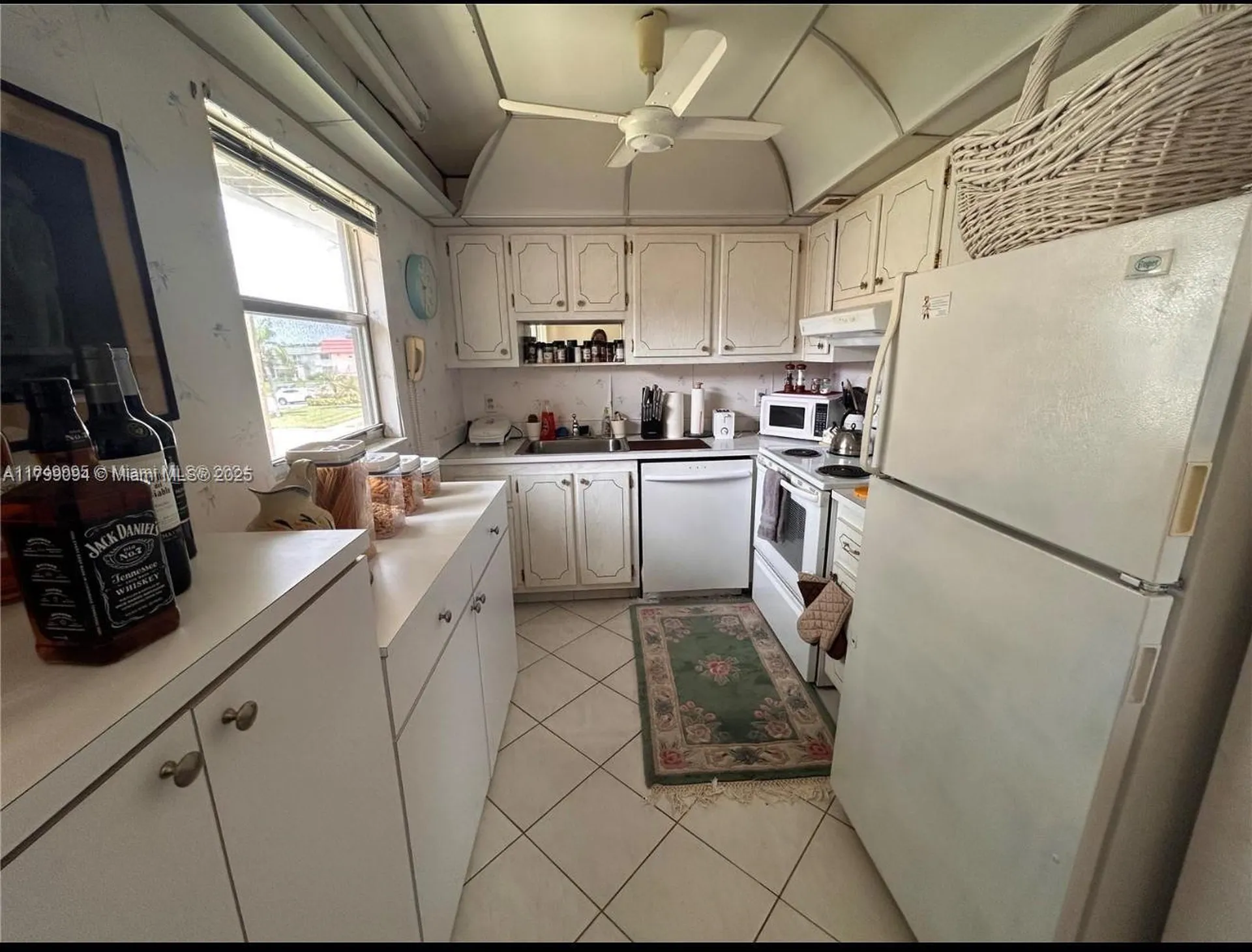 92 Saxony B Delray Beach FL 33446