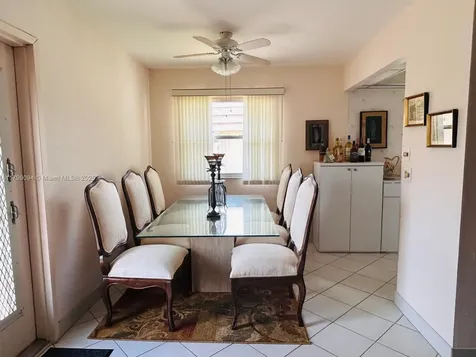 92 Saxony B Delray Beach FL 33446