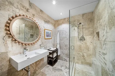 725 Vilabella Avenue Coral Gables FL 33146