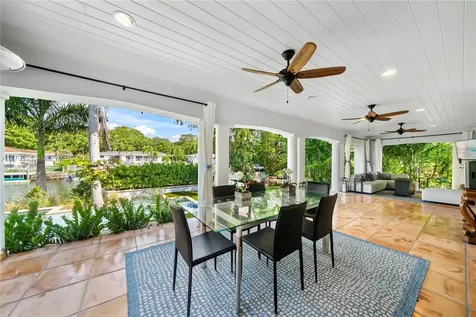 725 Vilabella Avenue Coral Gables FL 33146