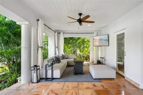 725 Vilabella Avenue Coral Gables FL 33146