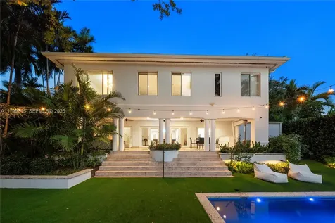 725 Vilabella Avenue Coral Gables FL 33146