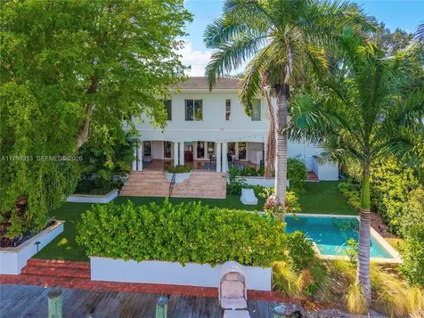 725 Vilabella Avenue Coral Gables FL 33146