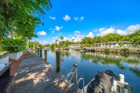 725 Vilabella Avenue Coral Gables FL 33146