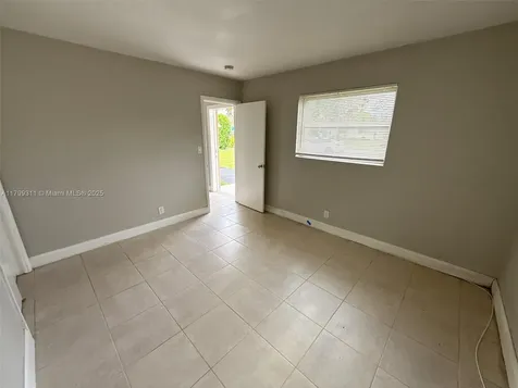 4920 NW 11th Street Lauderhill FL 33313