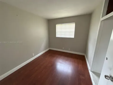 4920 NW 11th Street Lauderhill FL 33313