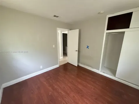 4920 NW 11th Street Lauderhill FL 33313