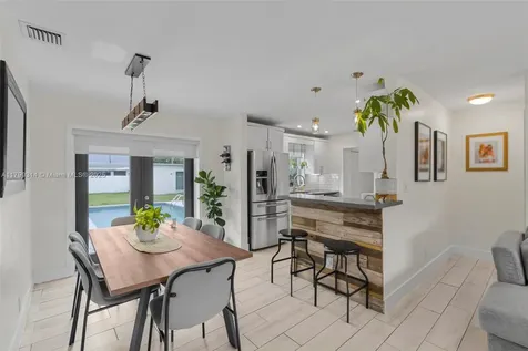 3640 SW 122nd Place Miami FL 33175