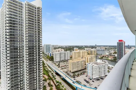 4111 S Ocean Drive Hollywood FL 33019