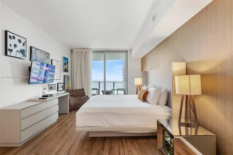 4111 S Ocean Drive Hollywood FL 33019