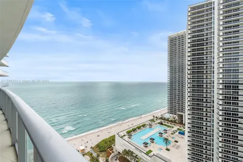 4111 S Ocean Drive Hollywood FL 33019