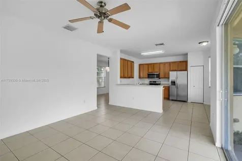 4287 SW 130th Avenue Miramar FL 33027