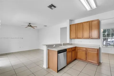 4287 SW 130th Avenue Miramar FL 33027