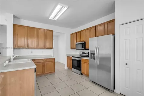 4287 SW 130th Avenue Miramar FL 33027