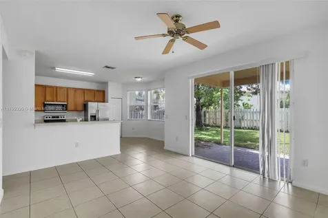 4287 SW 130th Avenue Miramar FL 33027