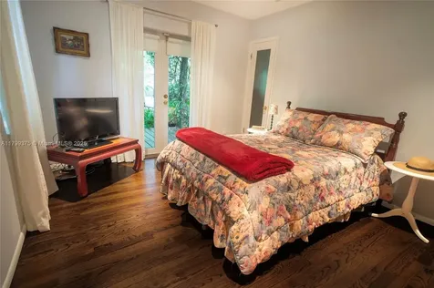 246 NE 92nd Street Miami Shores FL 33138