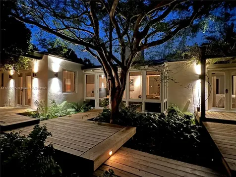 246 NE 92nd Street Miami Shores FL 33138