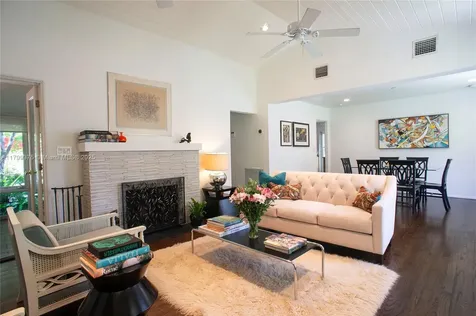 246 NE 92nd Street Miami Shores FL 33138