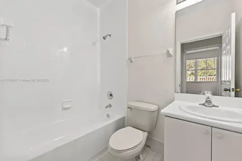 2523 SE 14th Court Homestead FL 33035