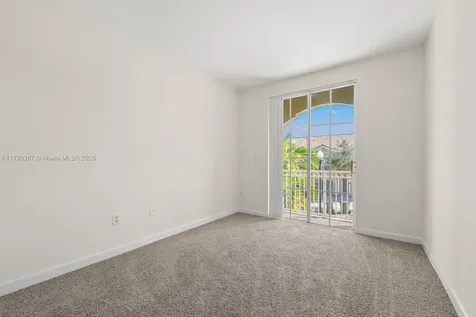 2523 SE 14th Court Homestead FL 33035