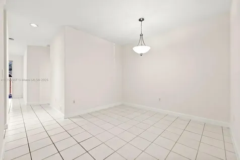 2523 SE 14th Court Homestead FL 33035